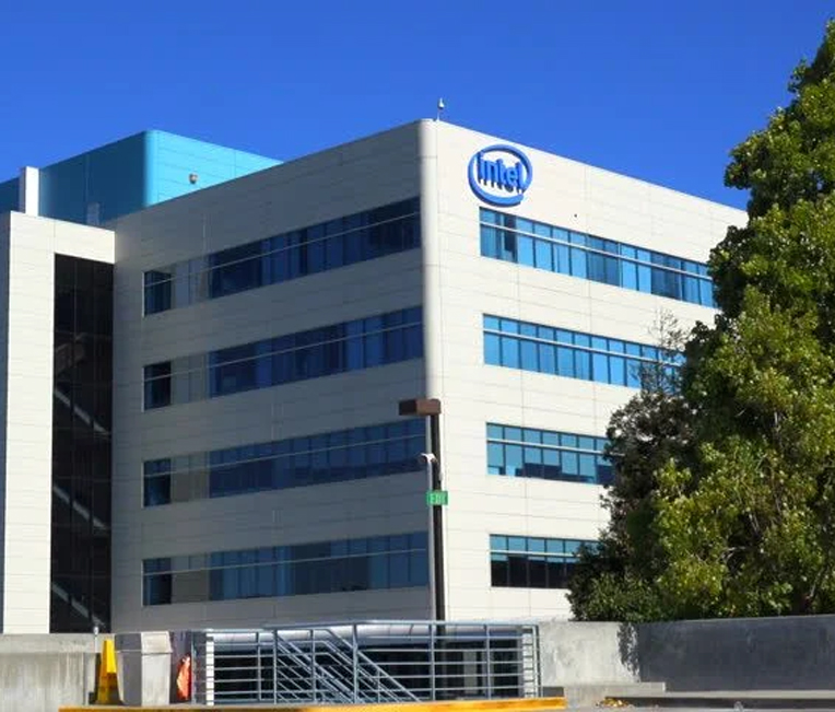 Proyek Pelapisan Struktur Baja Intel Dalian